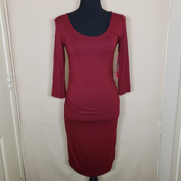 NWT Feathers Maternity Dress - Picture 8 of 8